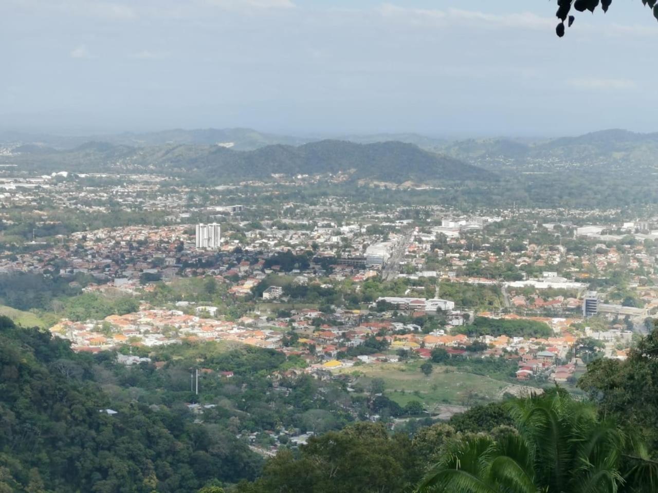 Hostal Juan Lindo San Pedro Sula Dış mekan fotoğraf